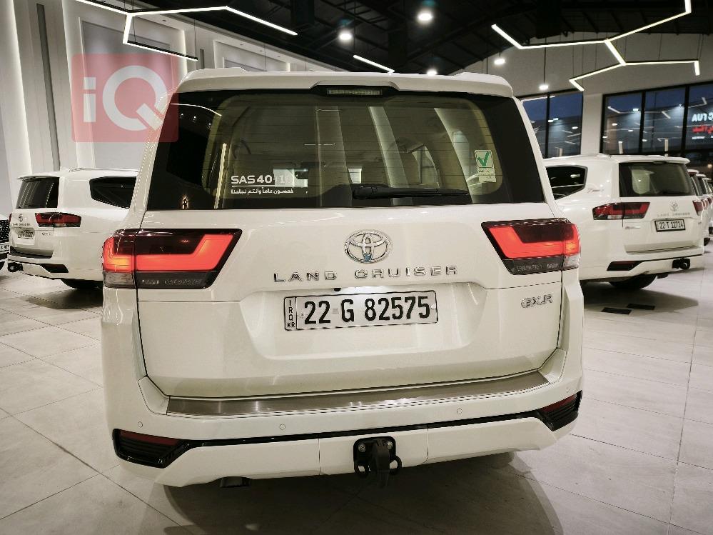 تويوتا لاندكروزر